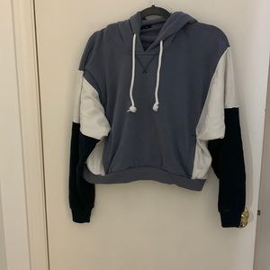 Abercrombie Hooded Sweatshirt - M